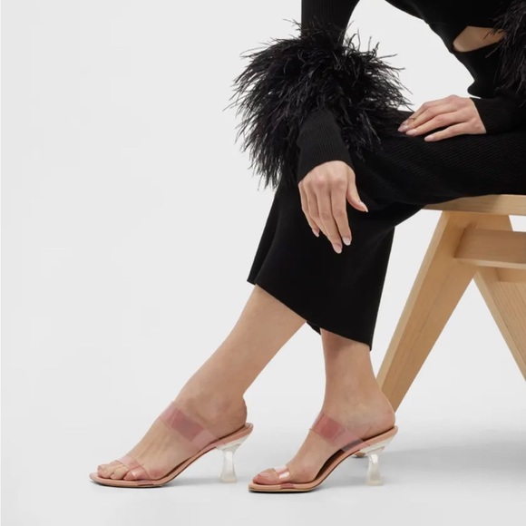 Stuart Weitzman Kristal clear polyvinyl sandals 8.5 - Picture 1 of 7